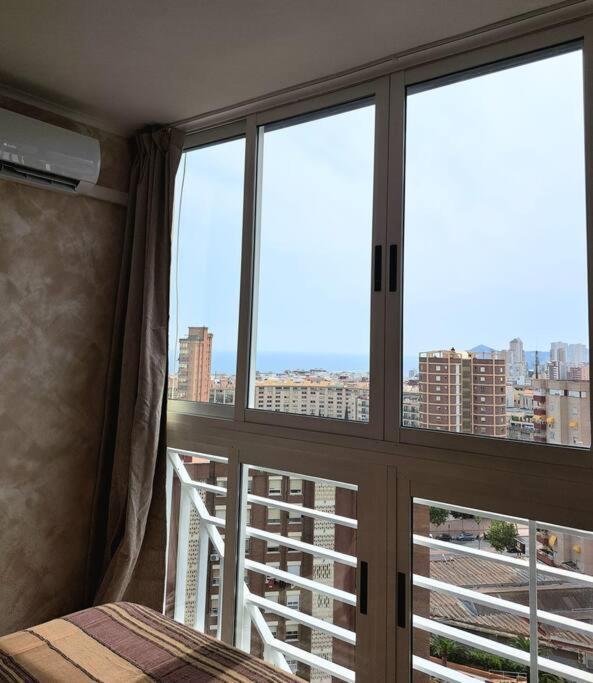 Апартаменты Cozy Studio With Sea View Бенидорм Экстерьер фото